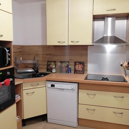 Logement Entier Spacieux Et Confortable A 1 H De Paris Courtenay  Ngoại thất bức ảnh