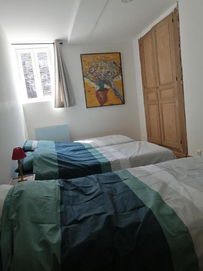 Logement Entier Spacieux Et Confortable A 1 H De Paris Courtenay  Ngoại thất bức ảnh